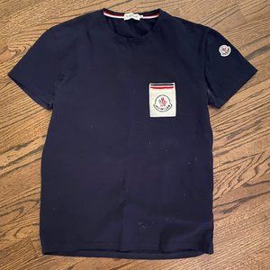 Moncler t shirt in navy with fuzzy pocket (kids XL)